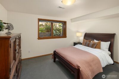 2414 79th Avenue NE, Medina, WA 98039 - Photo 30