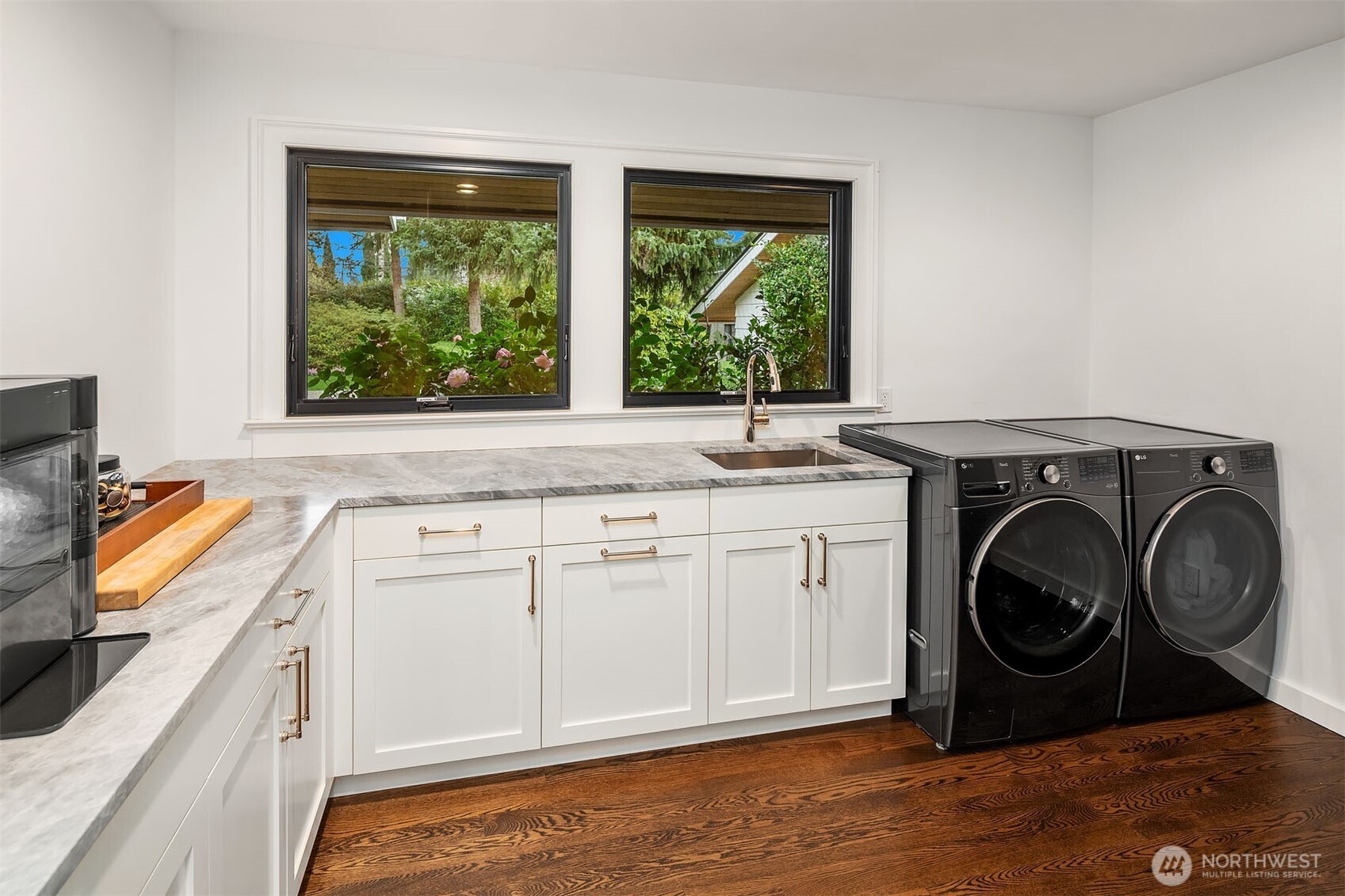 1601 Evergreen Point Road , Medina, WA 98039