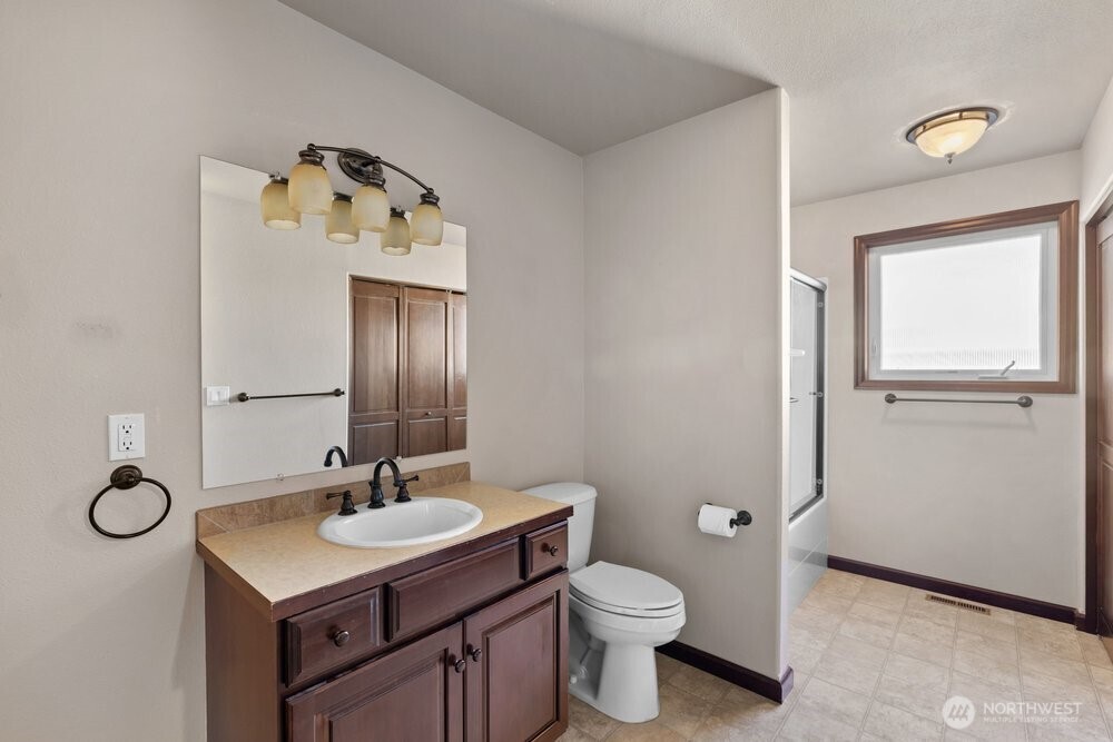 206 Moon River View SW, Mattawa, WA 99349