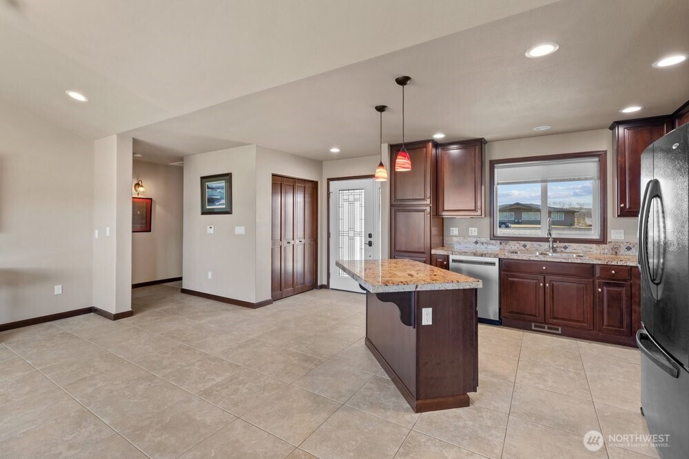 206 Moon River View SW, Mattawa, WA 99349