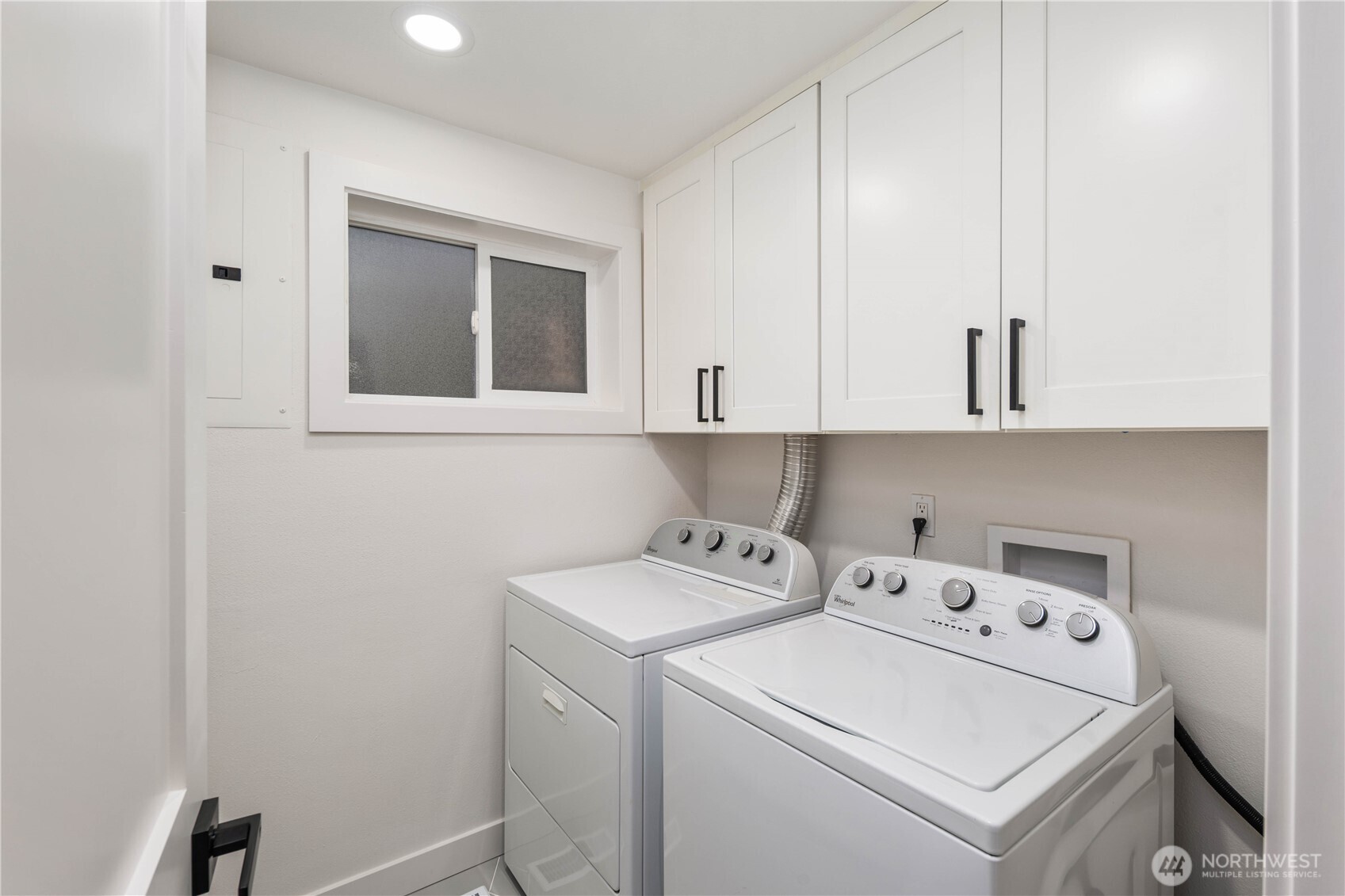 16802 NE 6th Place , Bellevue, WA 98008