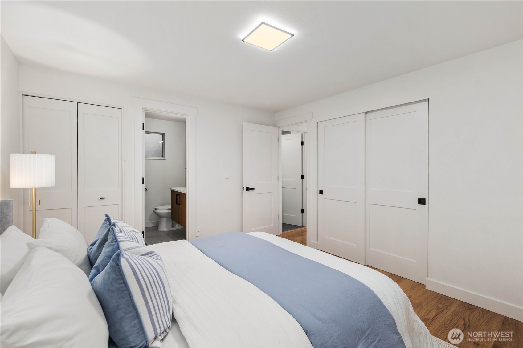 16802 NE 6th Place , Bellevue, WA 98008