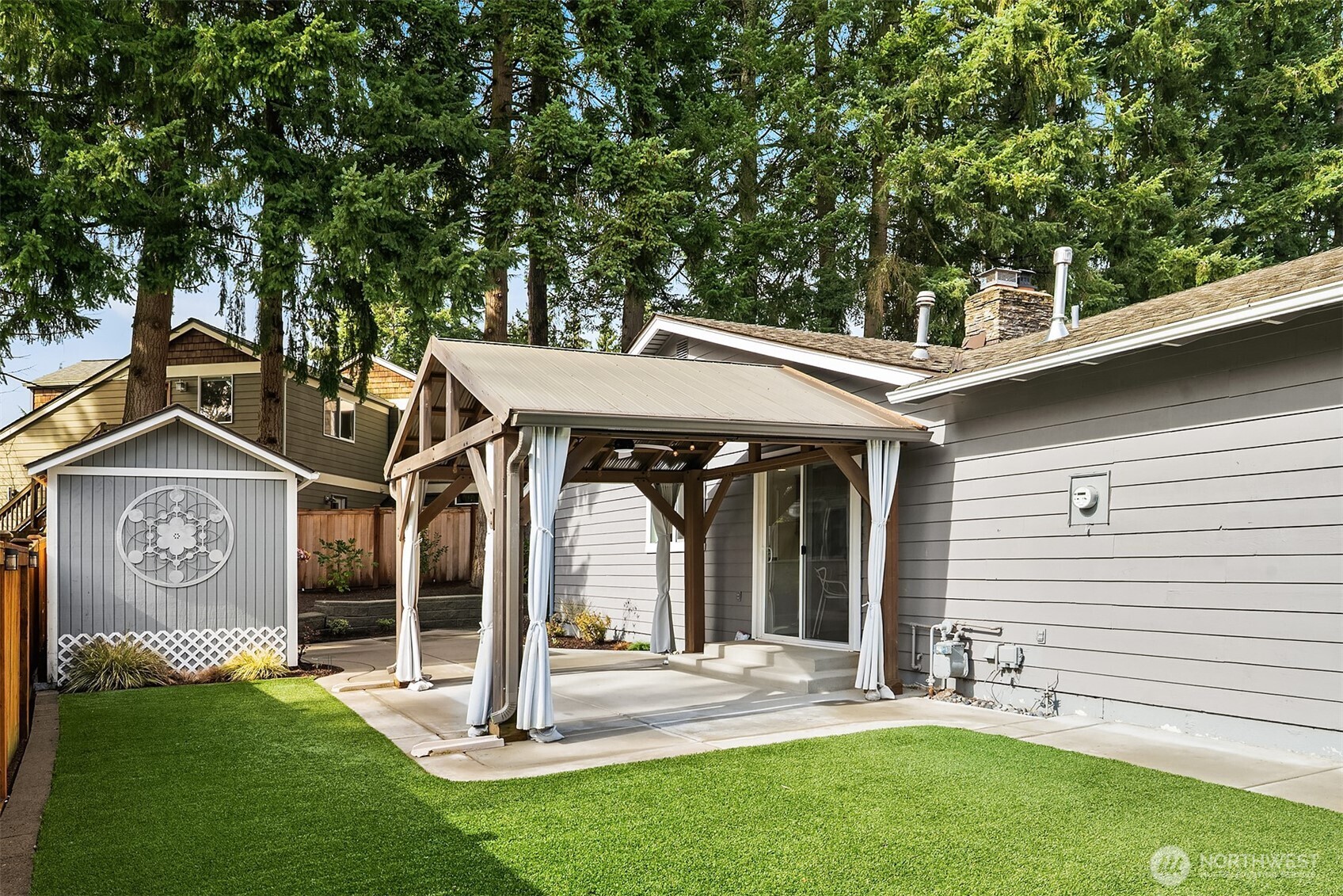 6203 144th Avenue NE, Redmond, WA 98052