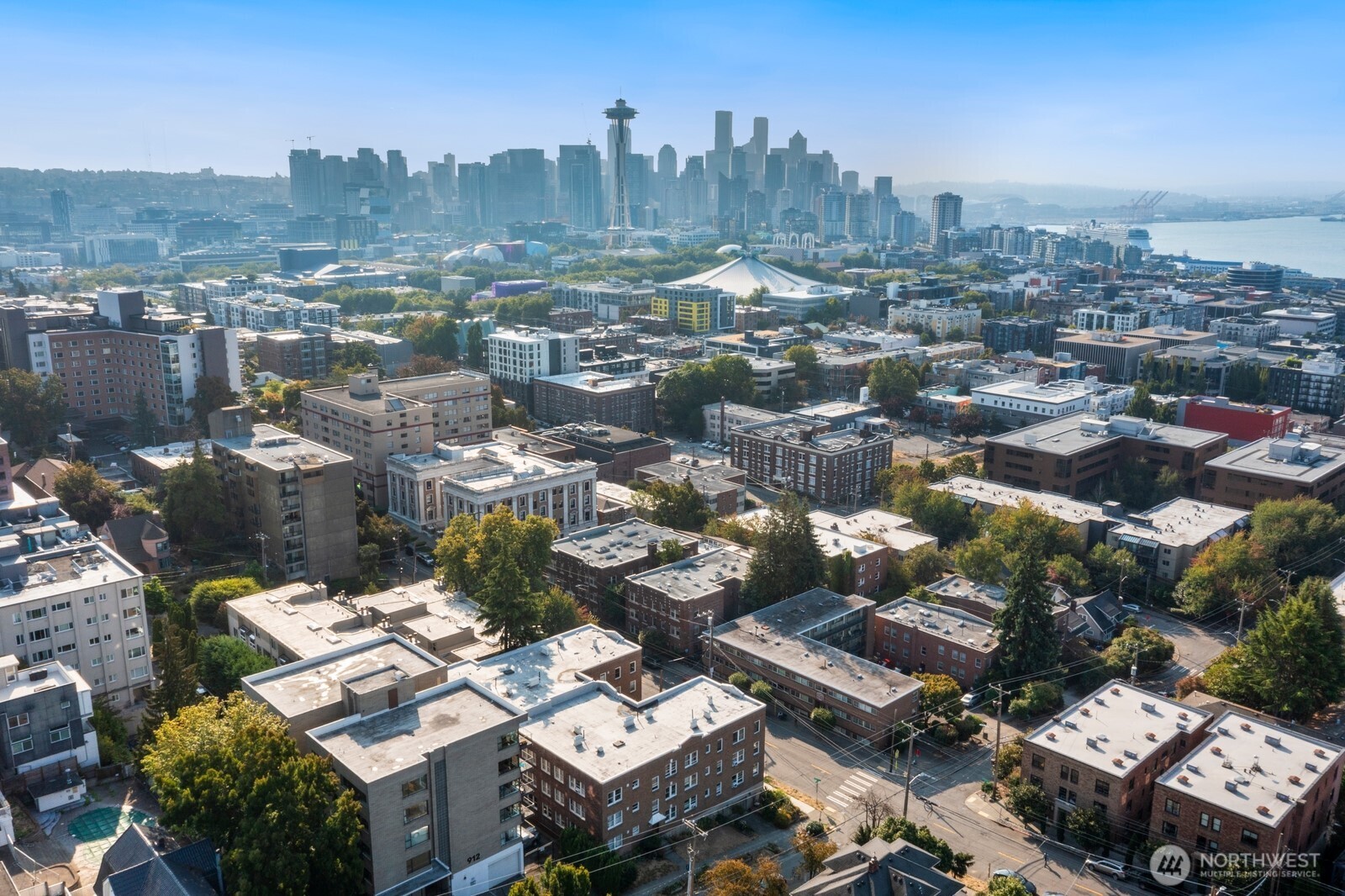 220 W Olympic Place #106, Seattle, WA 98119