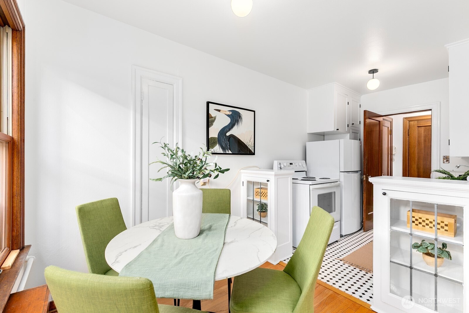 220 W Olympic Place #106, Seattle, WA 98119