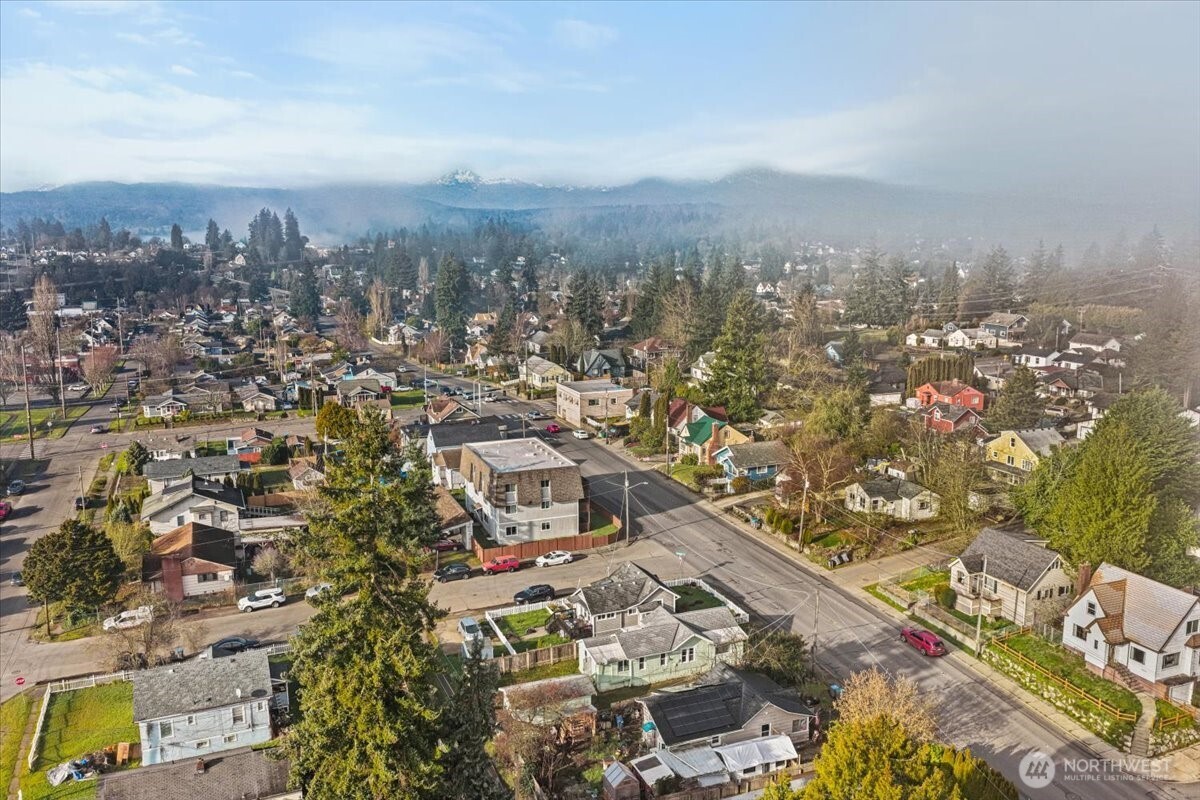 1929 11th Street , Bremerton, WA 98337