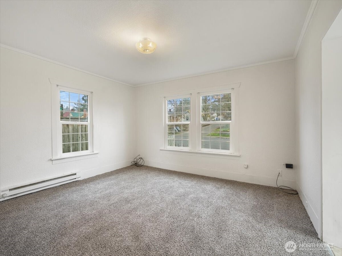 1929 11th Street , Bremerton, WA 98337