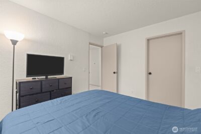 706 136th Place NE #C2, Bellevue, WA 98005 - Photo 11