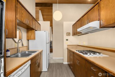 17304 143rd Place NE, Woodinville, WA 98072 - Photo 13