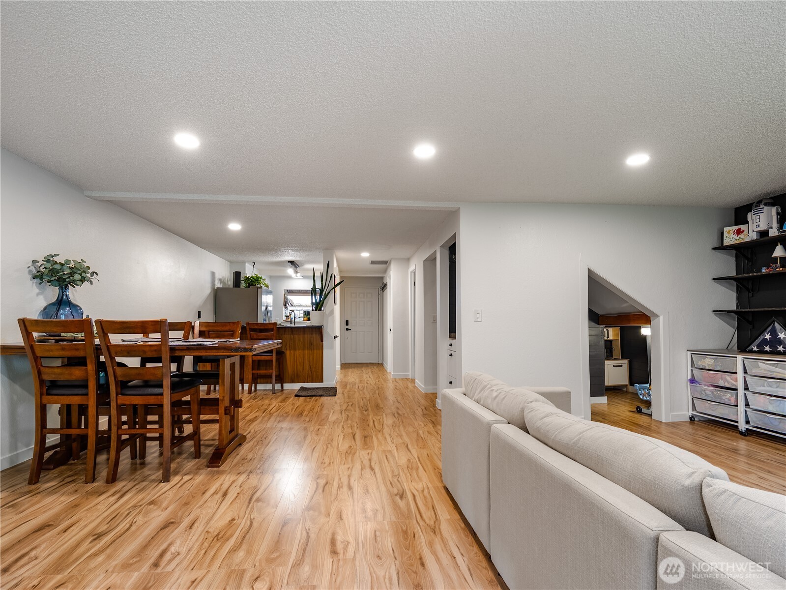 5531 Bridgeport Way W #B, University Place, WA 98467