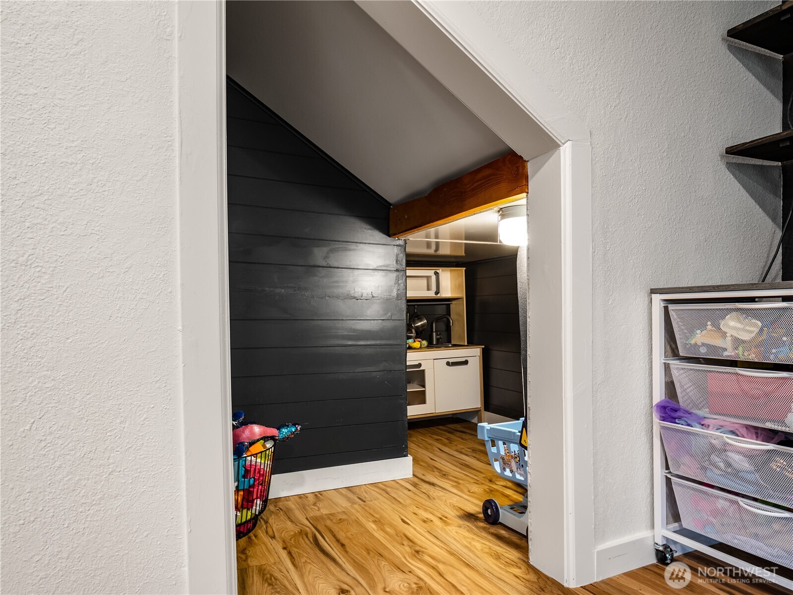 5531 Bridgeport Way W #B, University Place, WA 98467