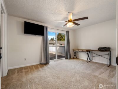 5531 Bridgeport Way W #B, University Place, WA 98467 - Photo 14