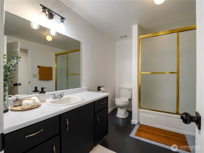 5531 Bridgeport Way W #B, University Place, WA 98467 - Photo 16