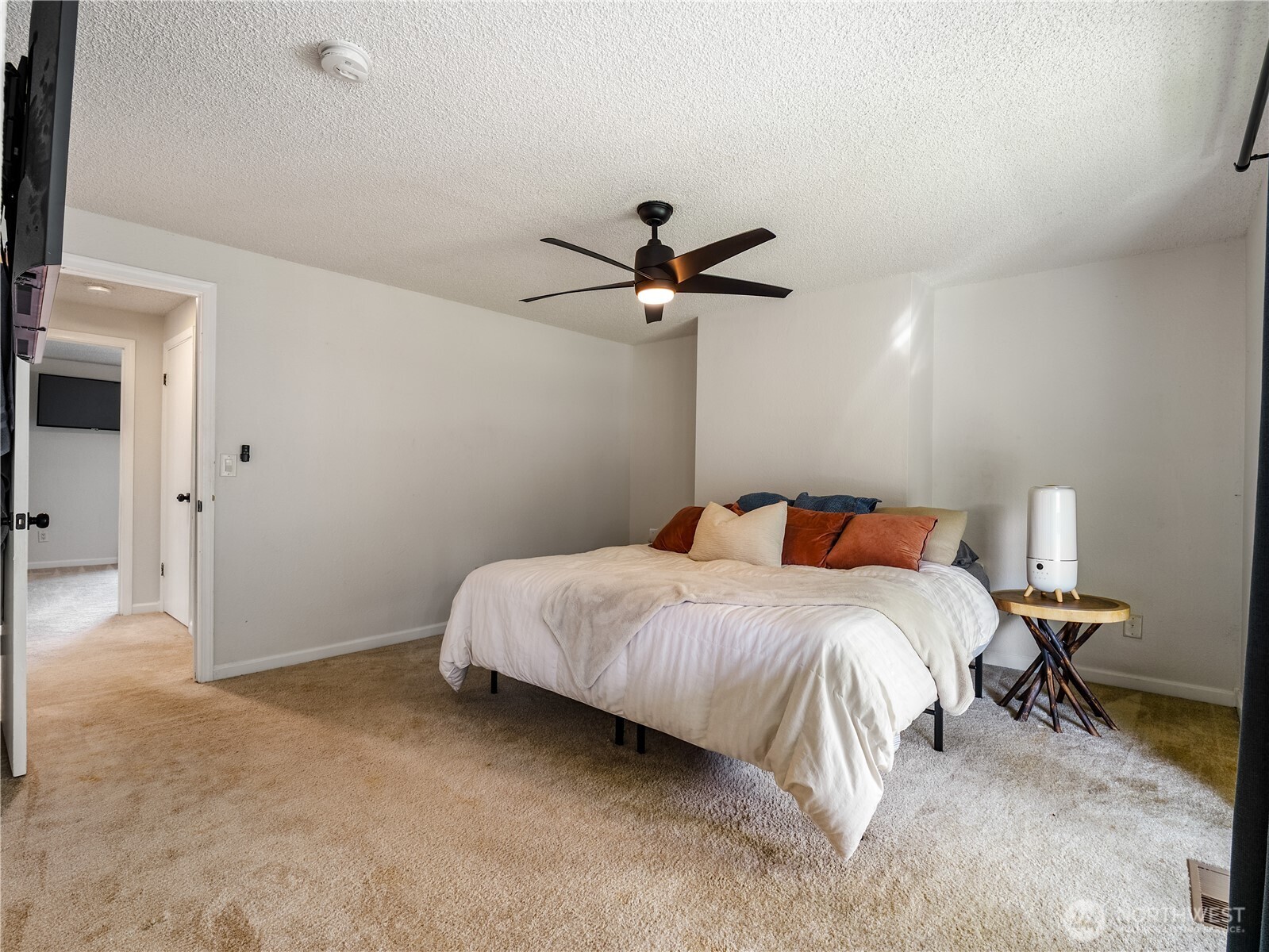 5531 Bridgeport Way W #B, University Place, WA 98467