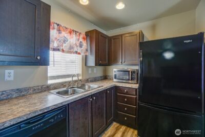 300 SW 7th Avenue #211, Battle Ground, WA 98604 - Photo 14