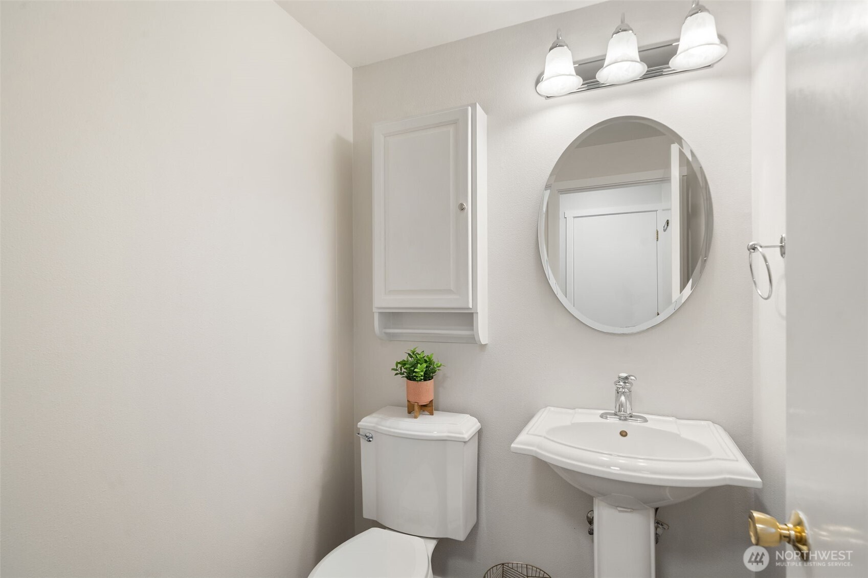 21985 Apollo Drive NE, Poulsbo, WA 98370