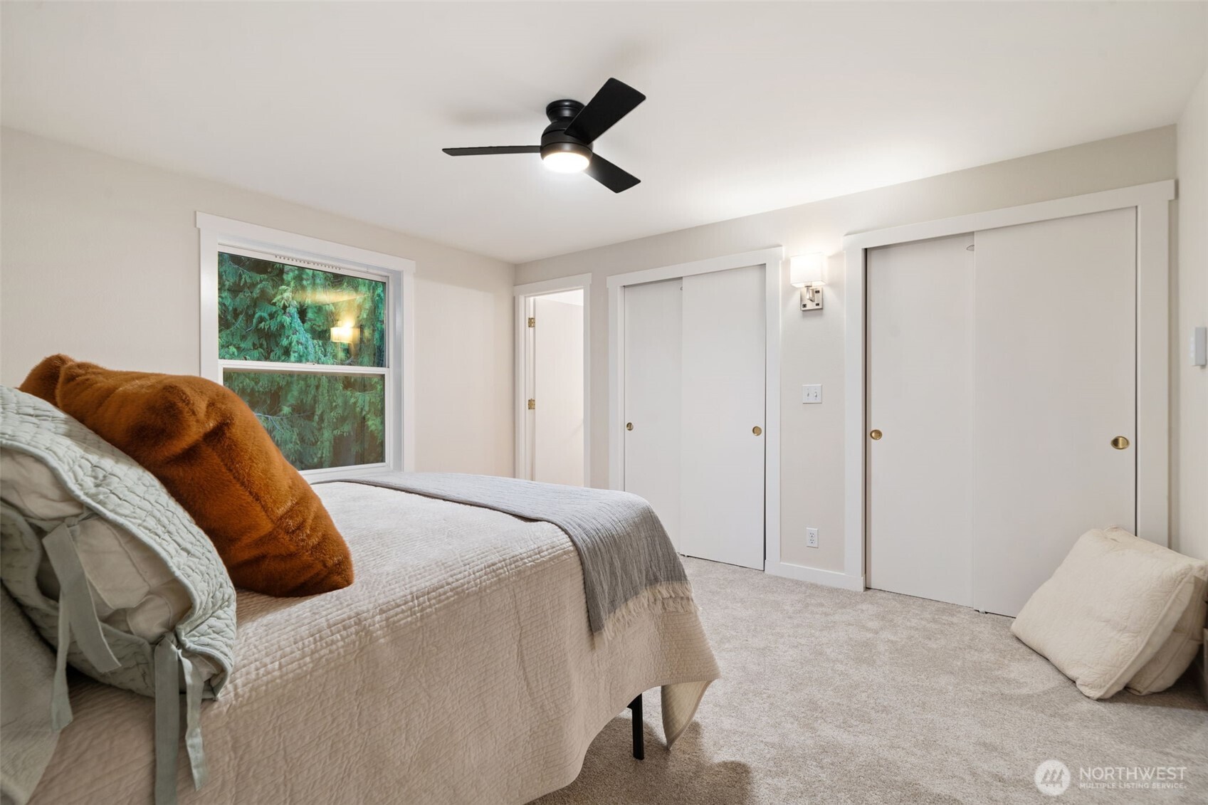 21985 Apollo Drive NE, Poulsbo, WA 98370