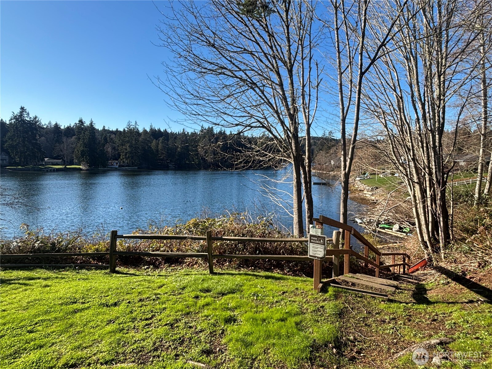 21985 Apollo Drive NE, Poulsbo, WA 98370