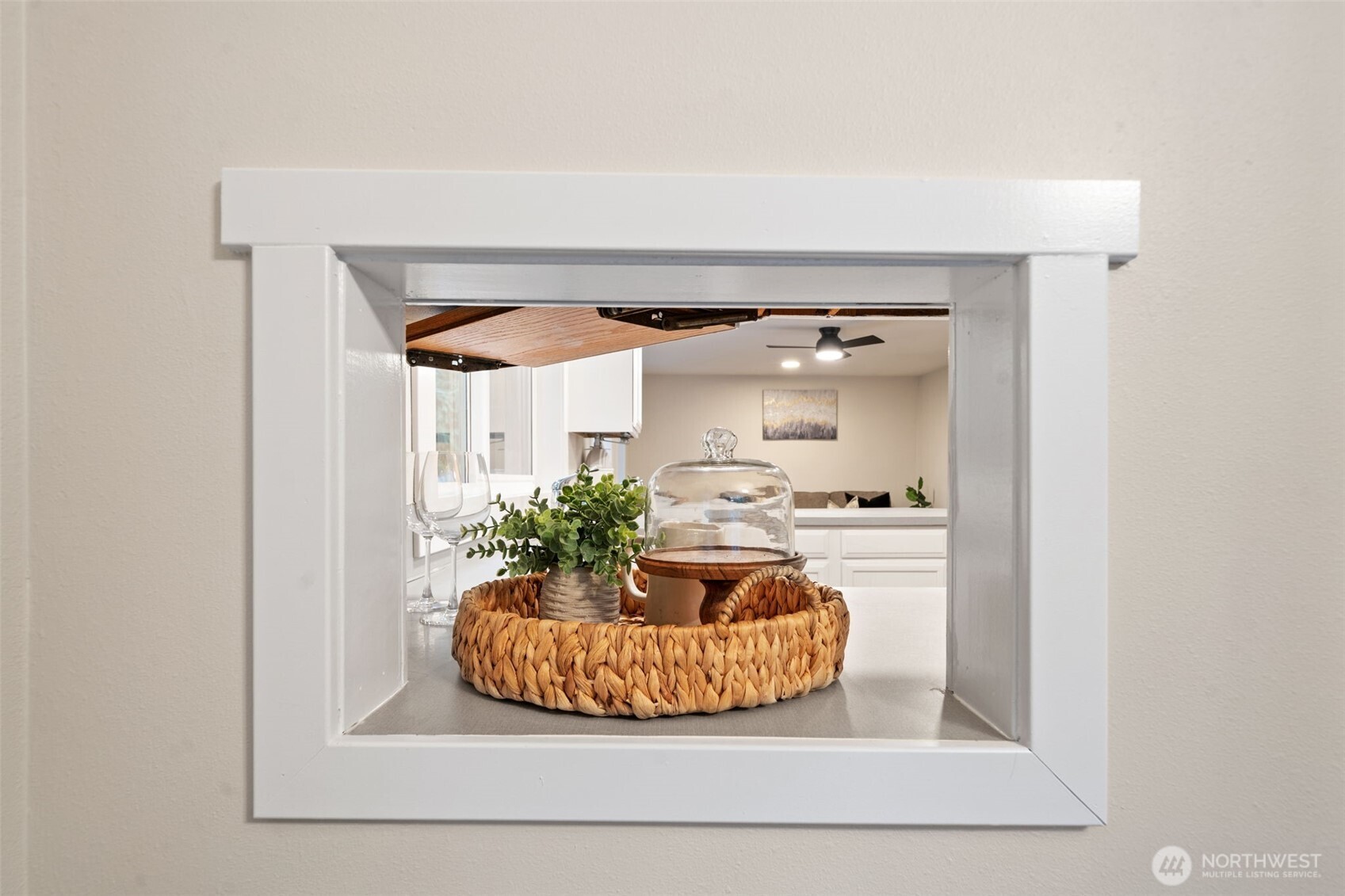 21985 Apollo Drive NE, Poulsbo, WA 98370