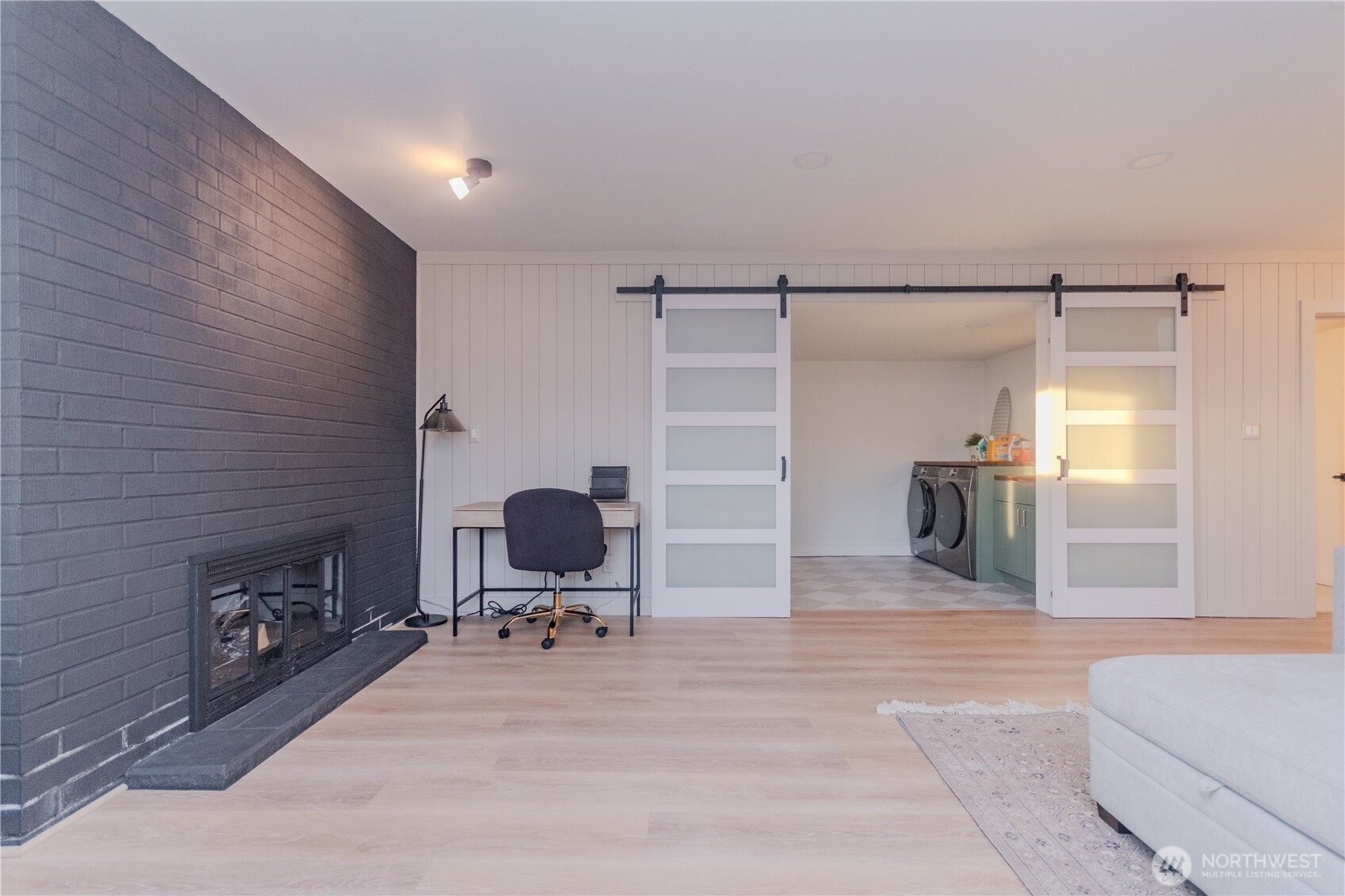 242 SW 186th Street , Normandy Park, WA 98166