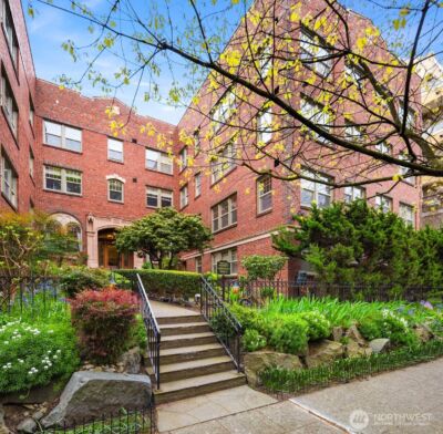 124 Warren Avenue N #302, Seattle, WA 98109 - Photo 24