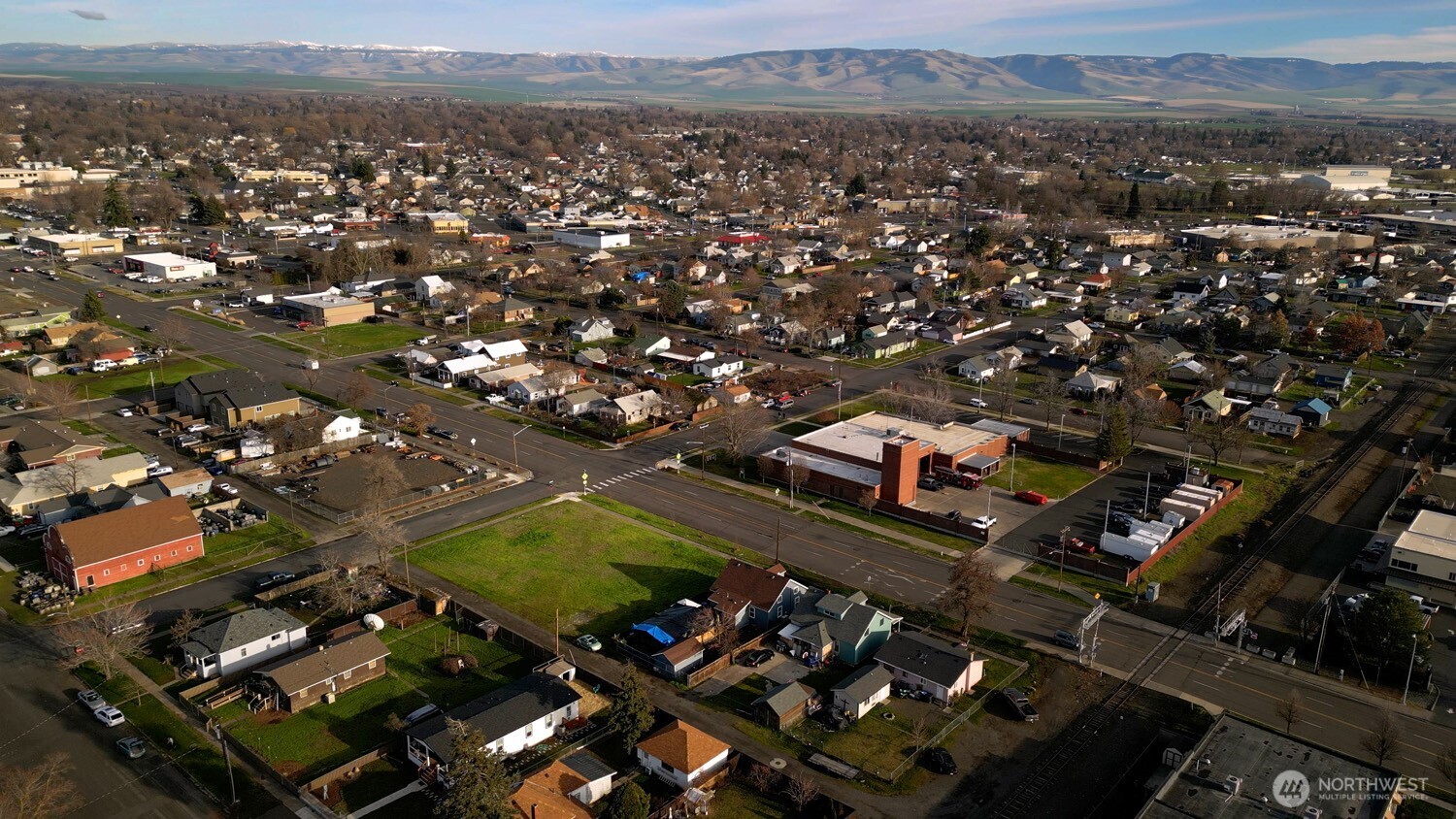 1002 W Poplar Street , Walla Walla, WA 99362