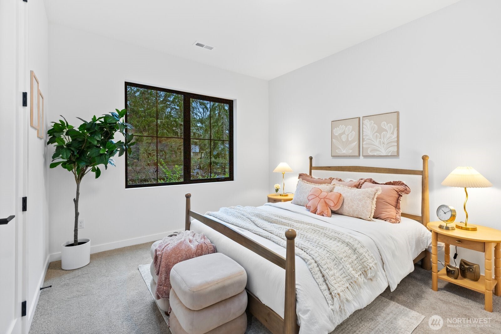 23833 29th Avenue W, Brier, WA 98036