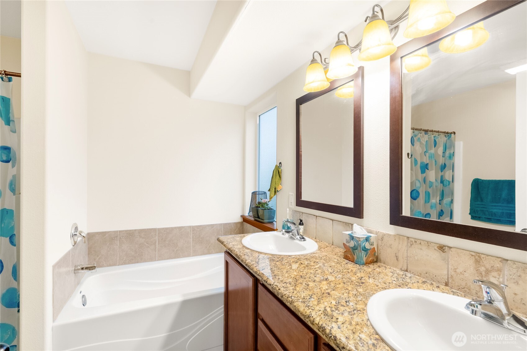 93 McDonald Creek Lane , Elma, WA 98541