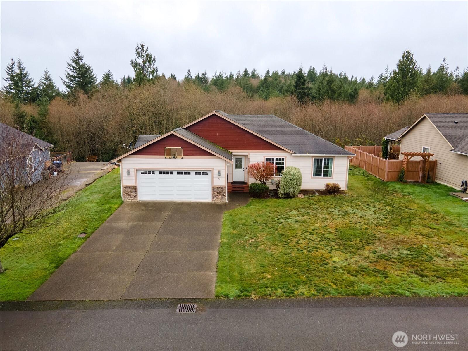 93 McDonald Creek Lane , Elma, WA 98541