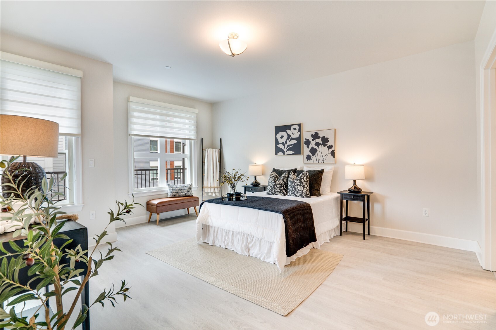 4961 Main St #517, Tacoma, WA 98407