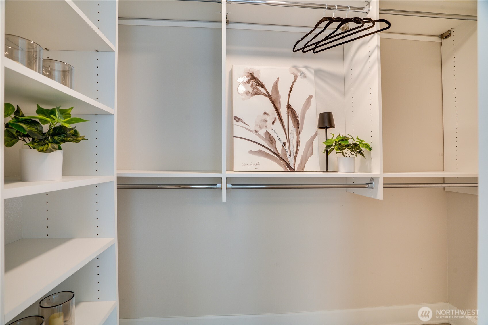 4961 Main St #517, Tacoma, WA 98407