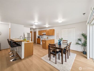 23712 SE 243rd Place , Maple Valley, WA 98038 - Photo 3