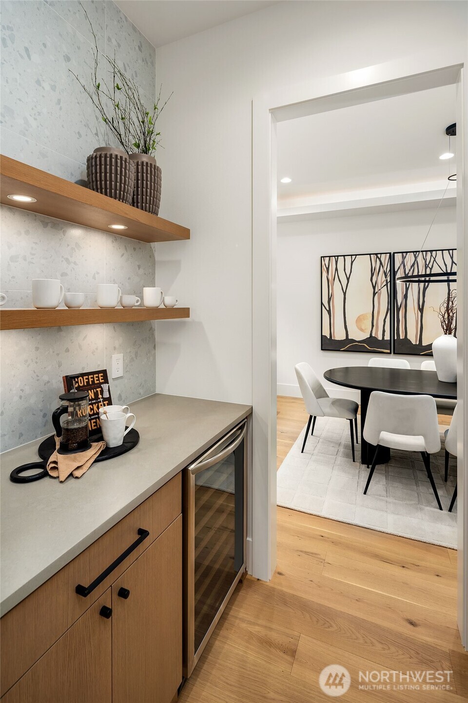 12834 NE 113th Street , Kirkland, WA 98033