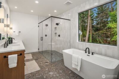 12834 NE 113th Street , Kirkland, WA 98033 - Photo 24