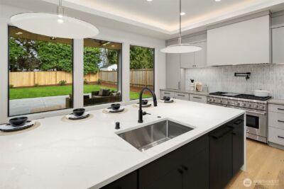 12834 NE 113th Street , Kirkland, WA 98033 - Photo 10