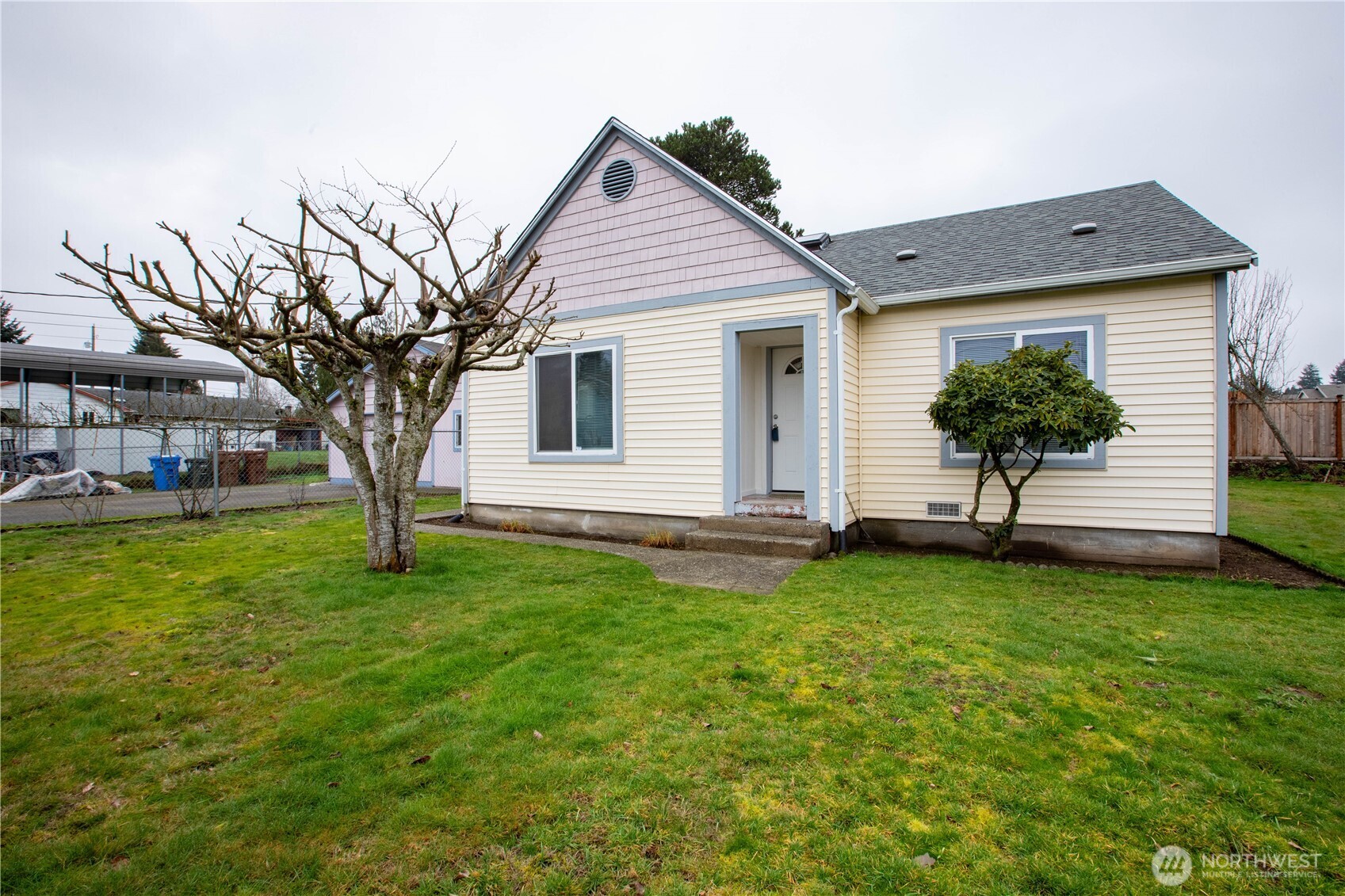 5302 E N Street , Tacoma, WA 98404