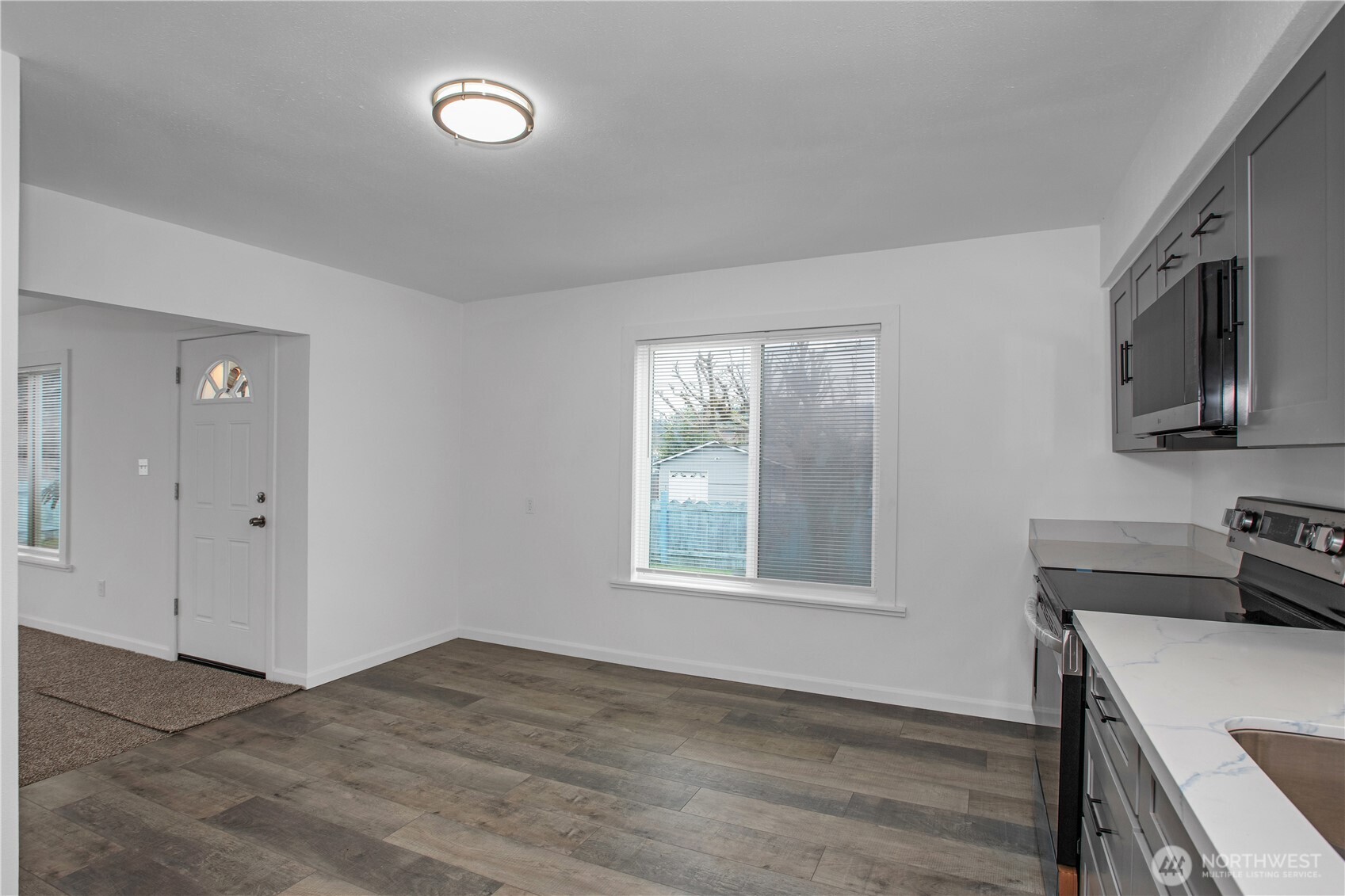 5302 E N Street , Tacoma, WA 98404