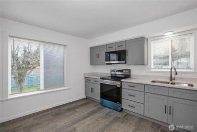 5302 E N Street , Tacoma, WA 98404 - Photo 10