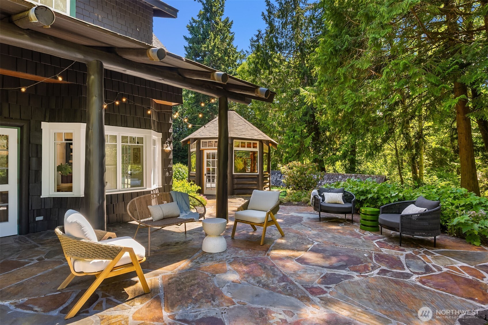 9631 Summer Hill Lane NE, Bainbridge Island, WA 98110