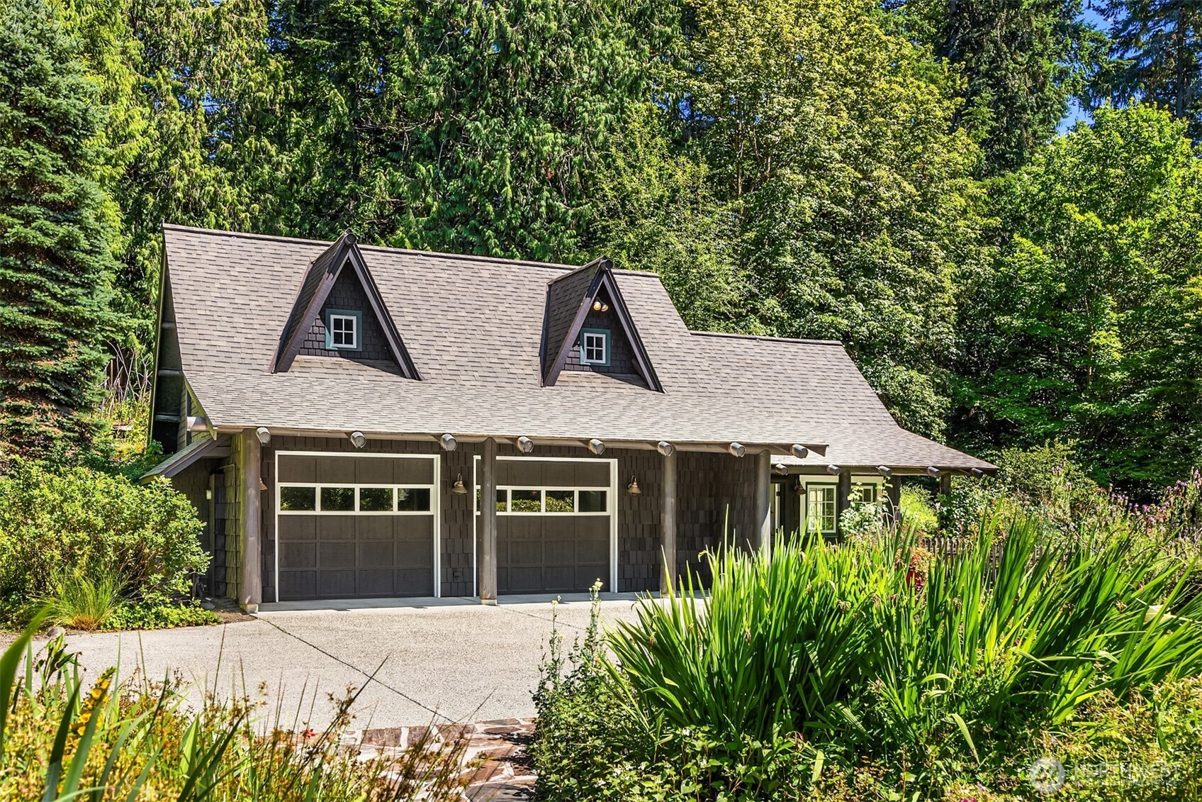 9631 Summer Hill Lane NE, Bainbridge Island, WA 98110