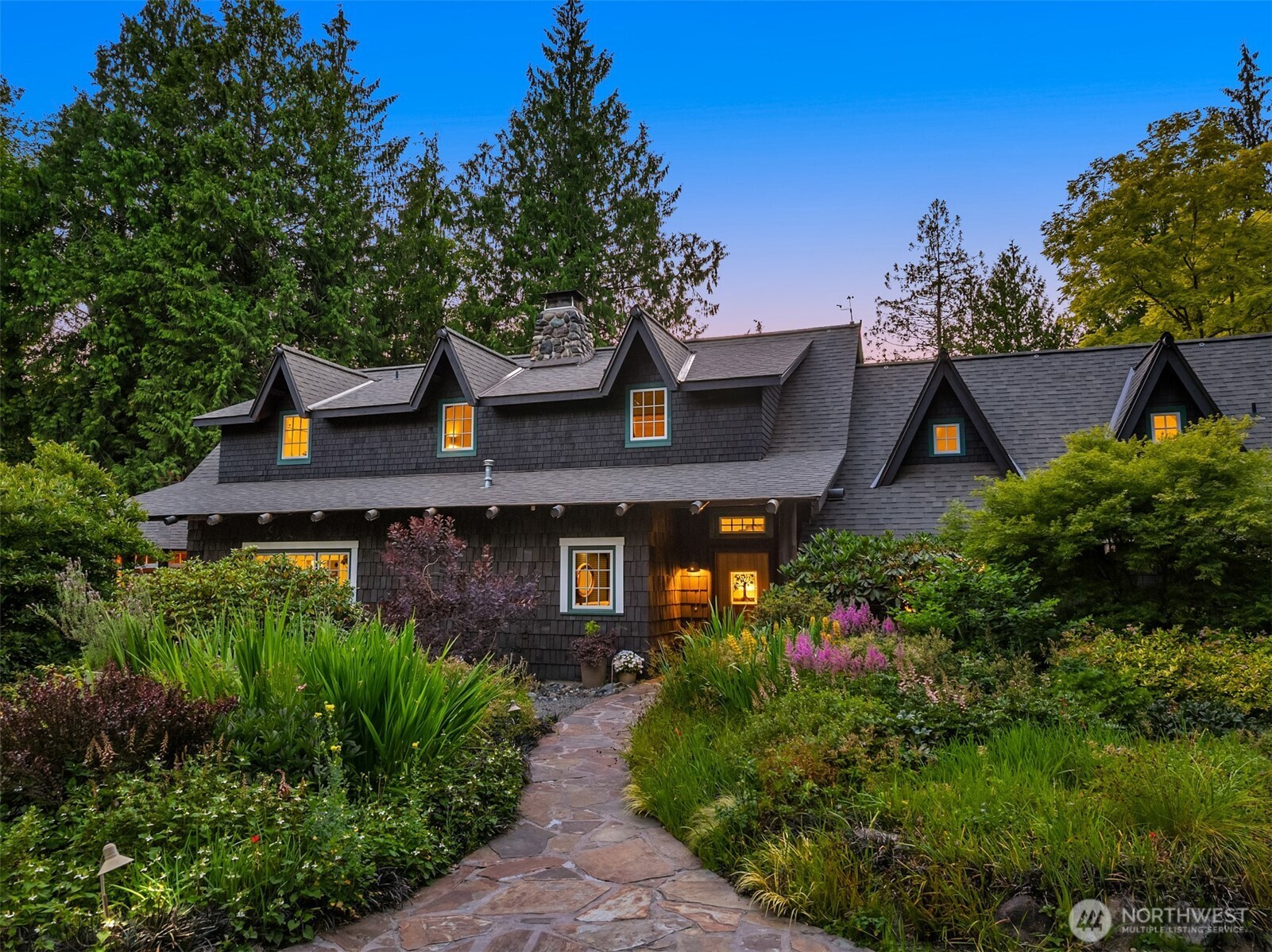 9631 Summer Hill Lane NE, Bainbridge Island, WA 98110