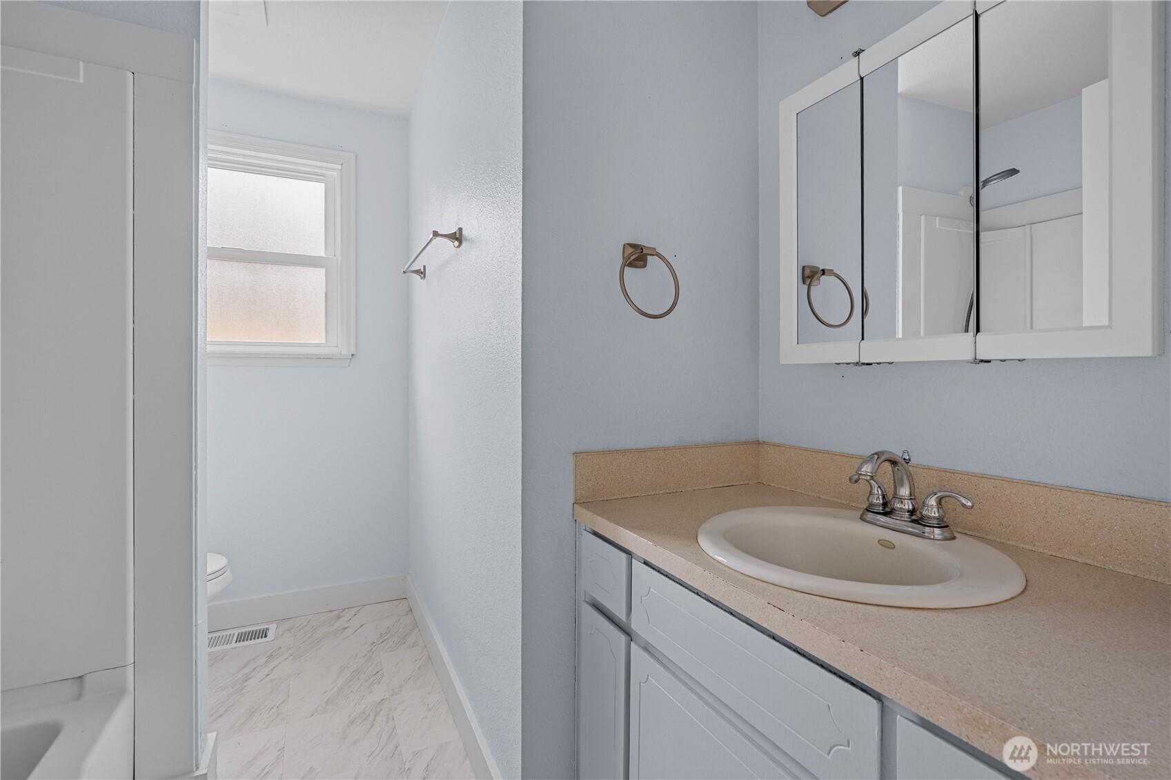 4606 222nd Street Ct E, Spanaway, WA 98387