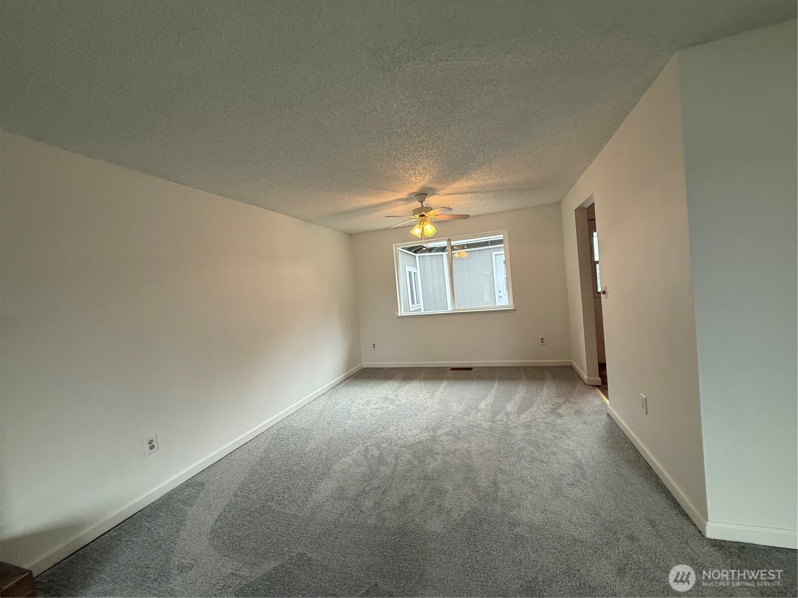 18220 E State Route 106 , Belfair, WA 98528