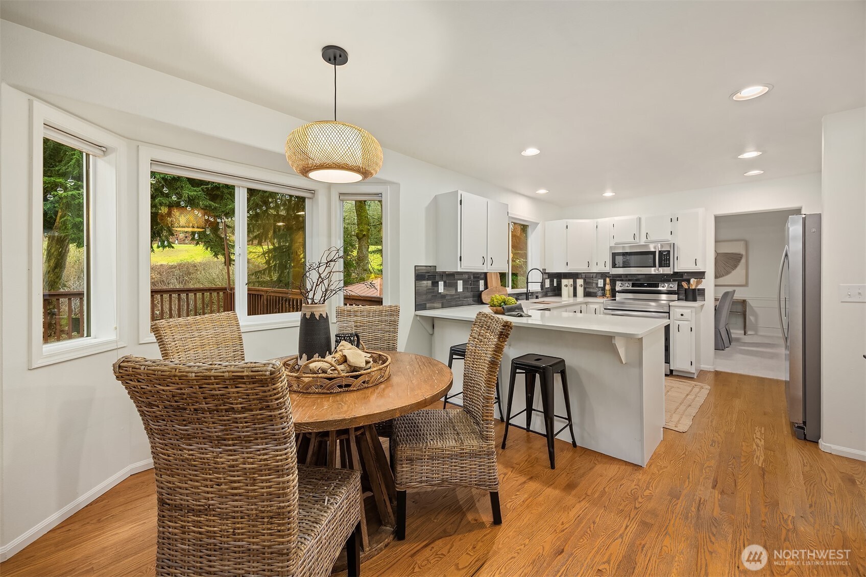 16437 241st Avenue SE, Issaquah, WA 98027