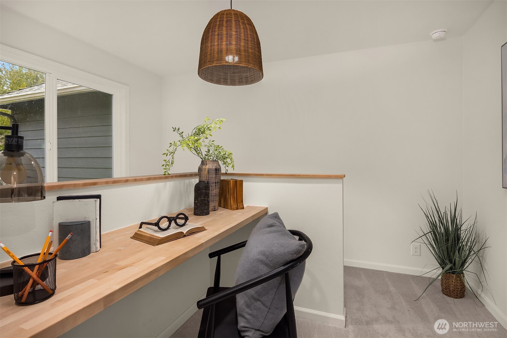 16437 241st Avenue SE, Issaquah, WA 98027