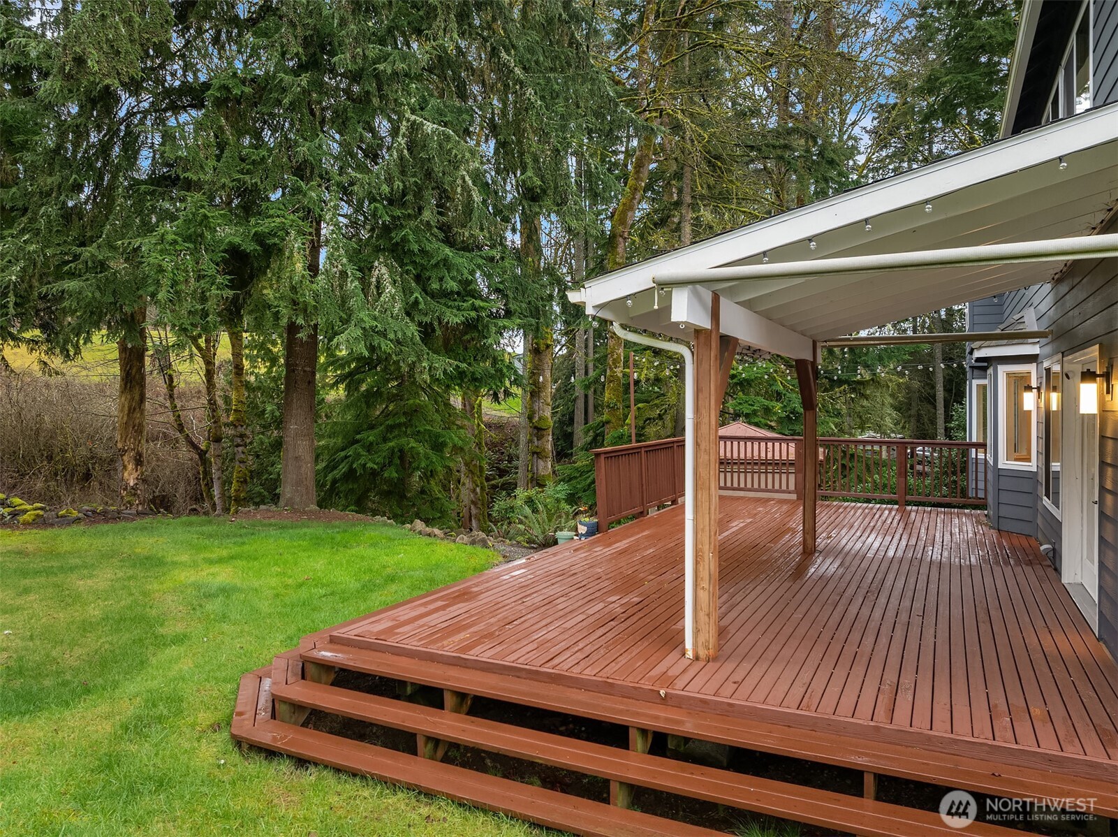 16437 241st Avenue SE, Issaquah, WA 98027