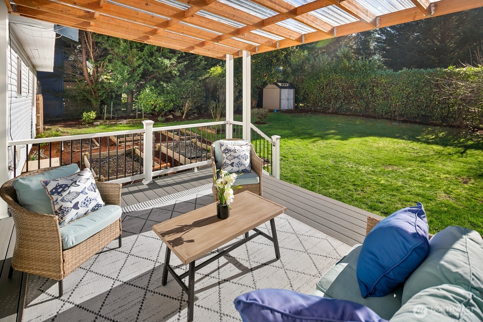 7037 NE 137th Street , Kirkland, WA 98034