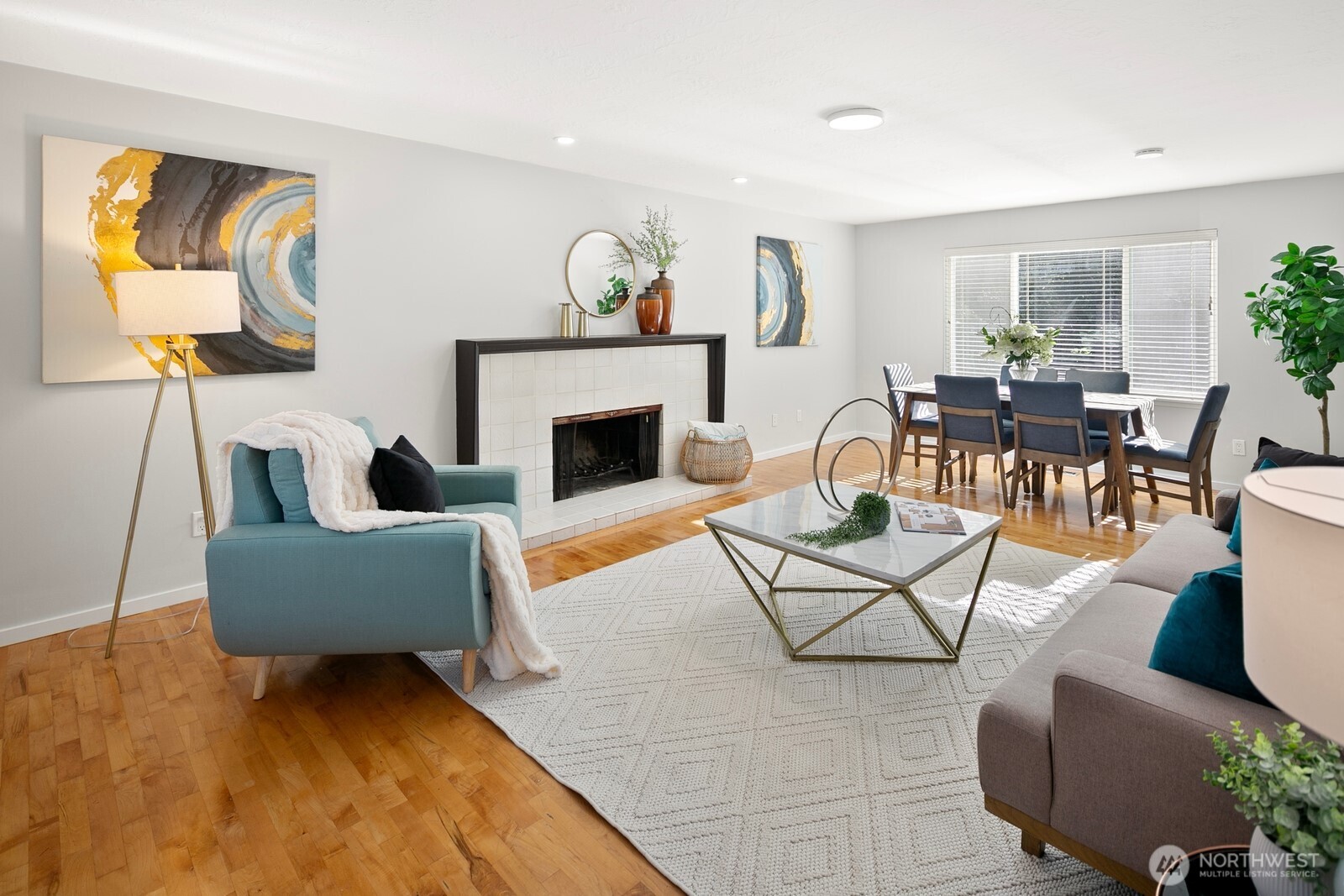 7037 NE 137th Street , Kirkland, WA 98034