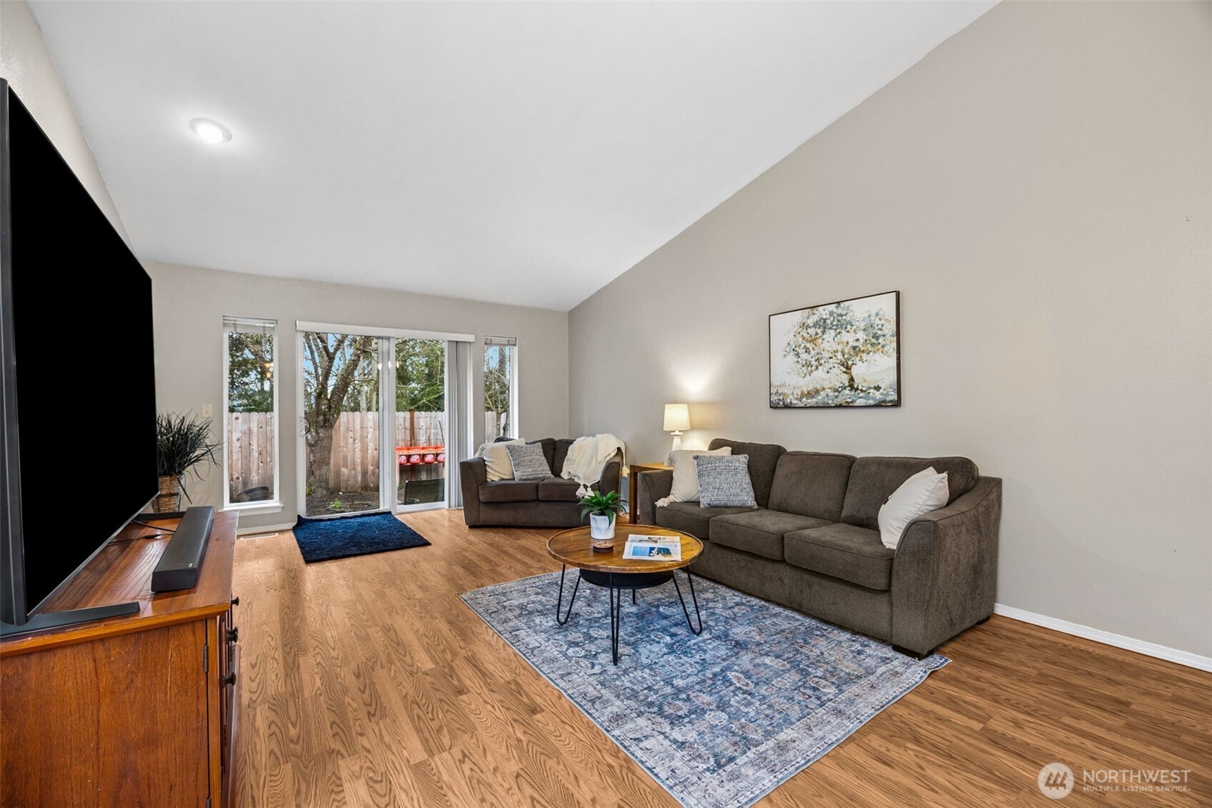 20518 190th Avenue E, Orting, WA 98360