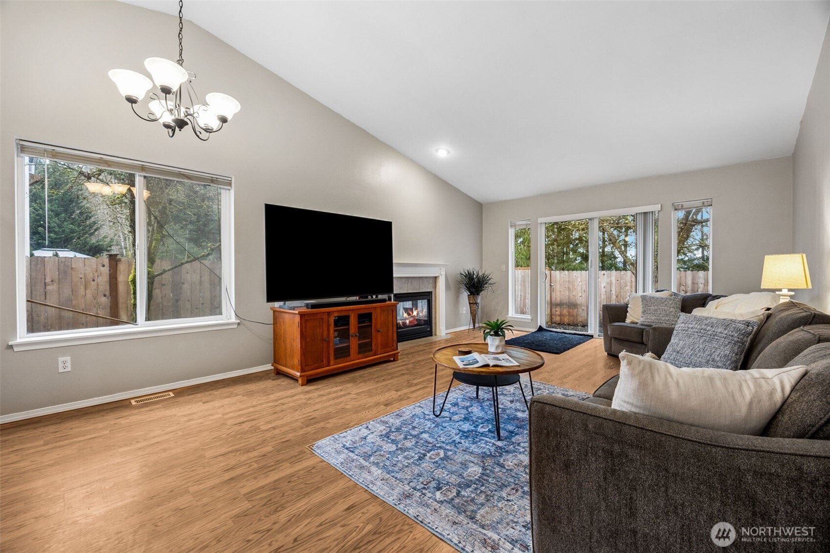 20518 190th Avenue E, Orting, WA 98360